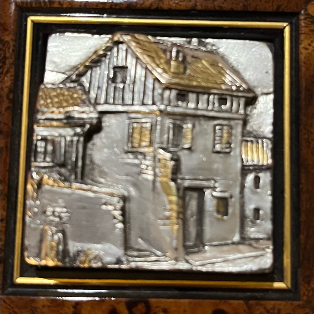 Small Earring or Ring Box - Picture 2 of 8